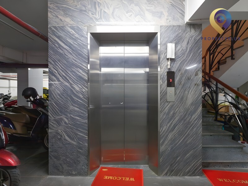 Tòa nhà Titan